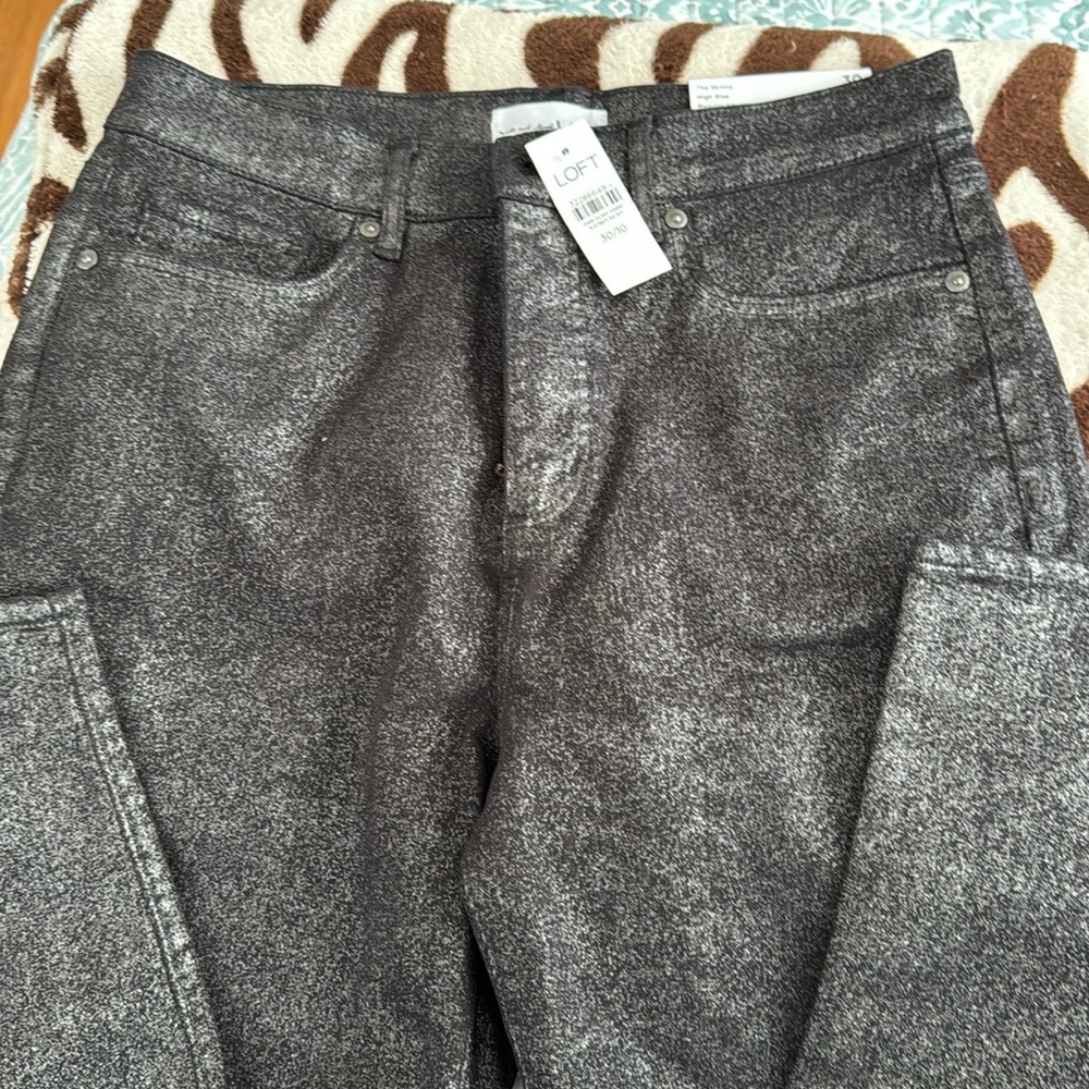 NWT Loft Skinny High Rise Regular fit size 10/30